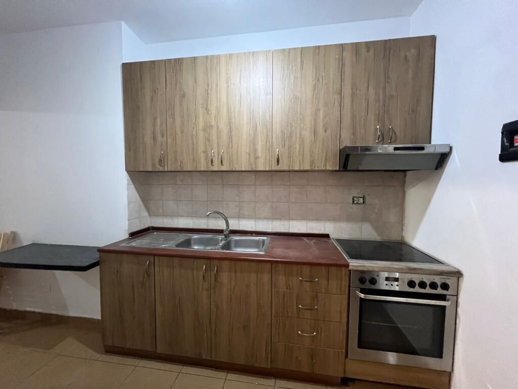 Jepet me qira garsoniere ne Astir !