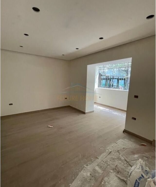 In vendita, Appartamento 2+1, Oxhaku, Tirane