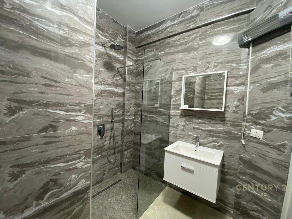 Center, Apartment 1+1+Separate Kitchen!