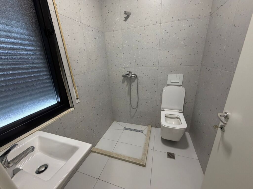 Jepet Apartament me qera