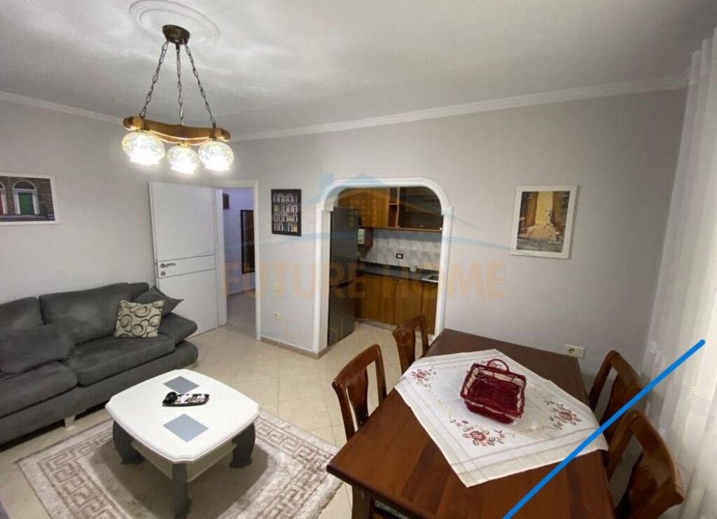 In vendita, Appartamento 1+1, Ex Parco degli Autobus, Tirana