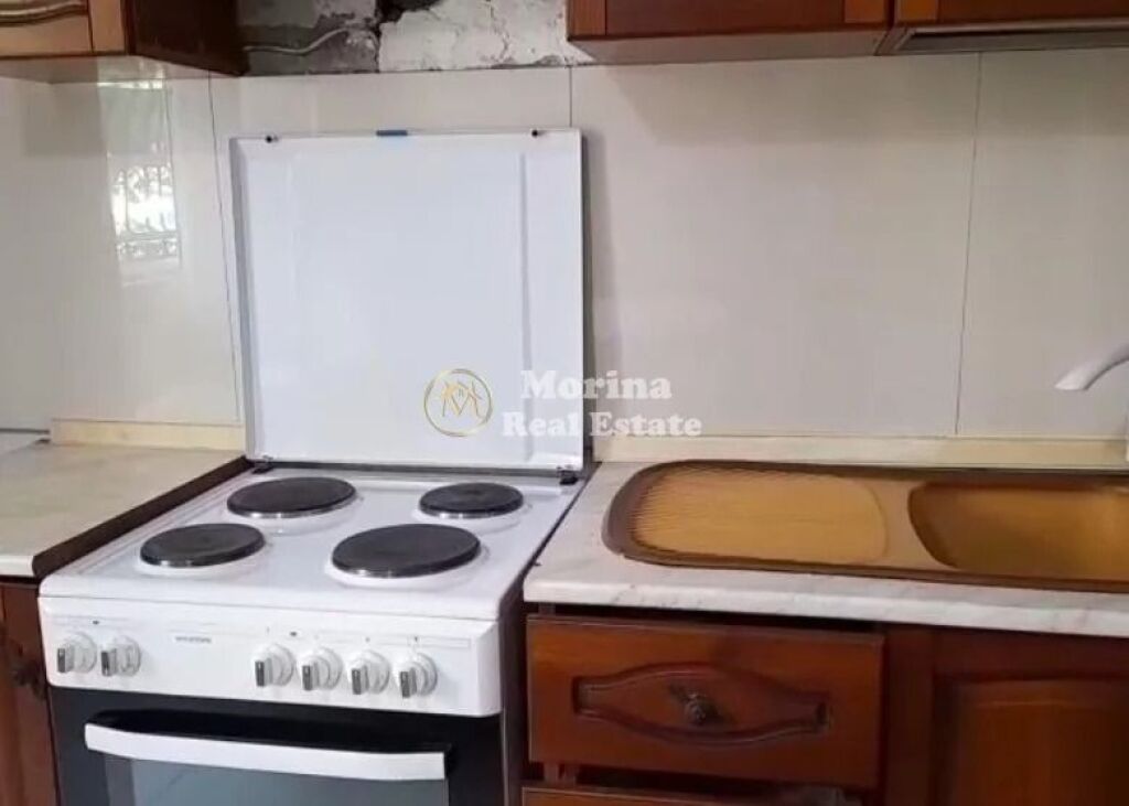 Affitto | Appartamento 2 + 1 | Camino | 500 €/mese