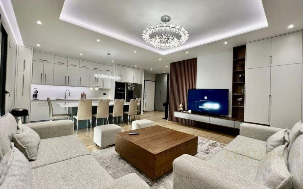 Apartament 3+1+2 + 2 Poste Parkimi me qira , Lunder , Teg