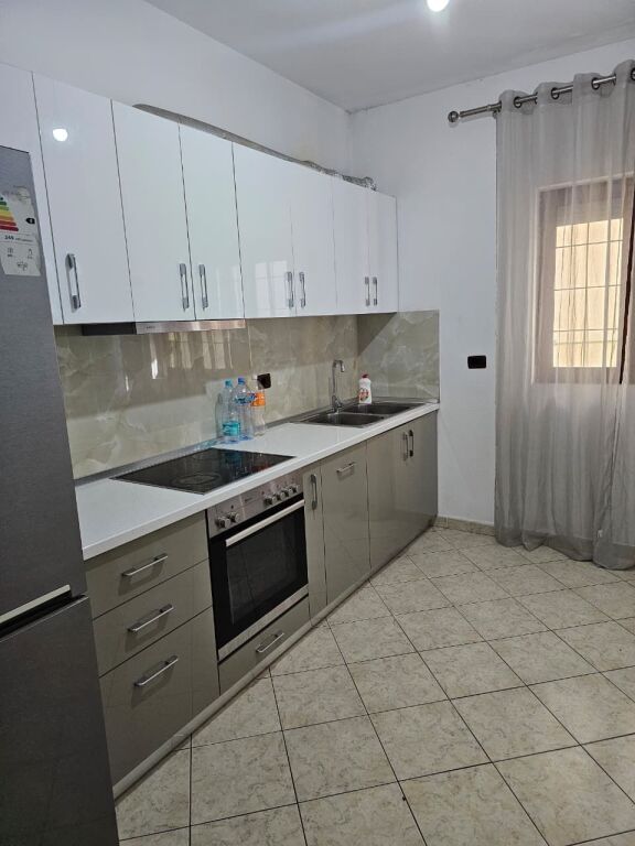 🏡 Jepet me qira apartament 2+1+2 Misto Mame