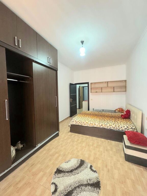 Affittasi Appartamento 1+1+1 Balcone