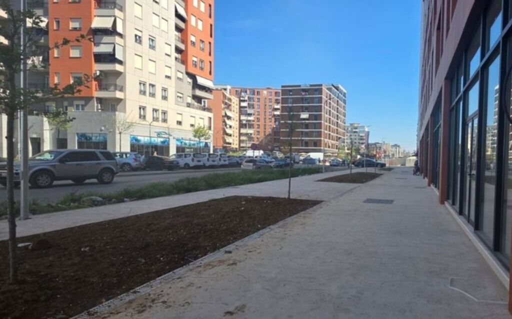 Commercial space for rent - ground floor