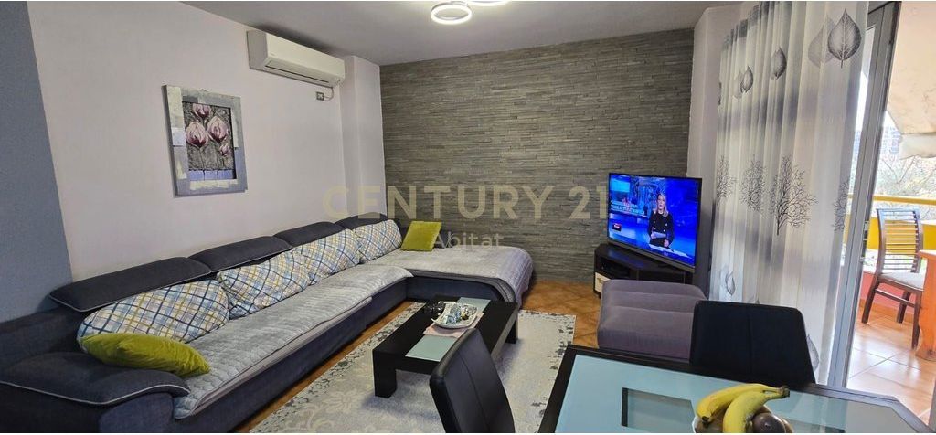 APARTMENT 3+1 OPPOSITE DELIJORGJI!