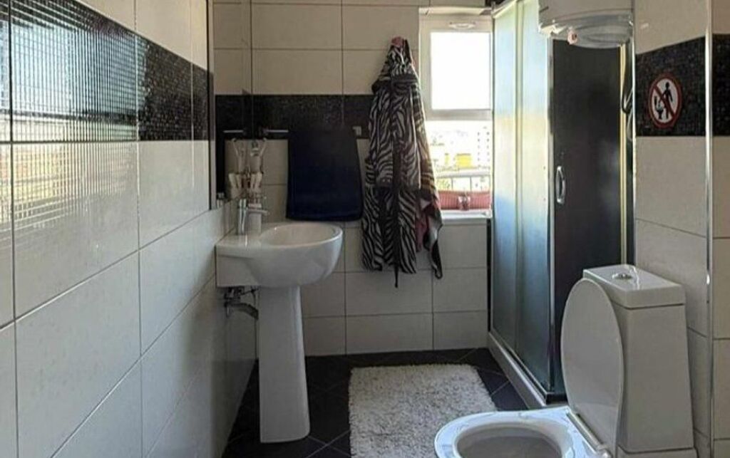 Apartament 2+1 me qira ne Brryl