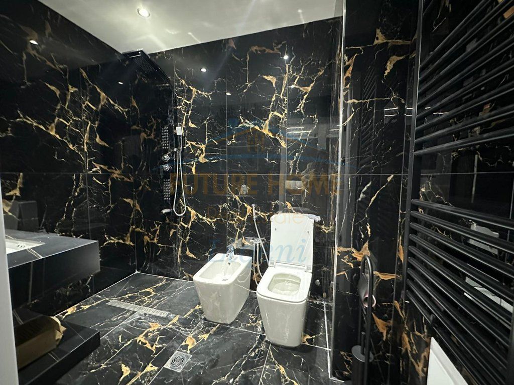 Qera, Apartament 2+1, Zogu i Zi, Perball Ring Center, Tiranë.