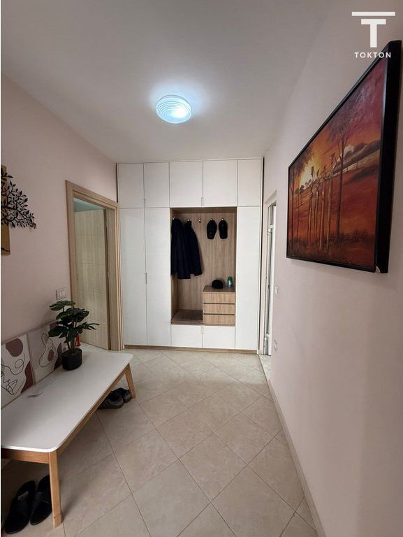 Shitet apartament 1+1 tek Oxhaku