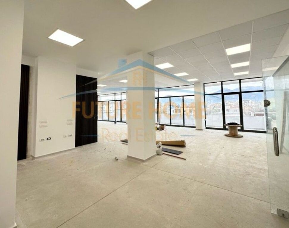 For Rent, Business Premises  2 Parking Spaces, New Ring Road