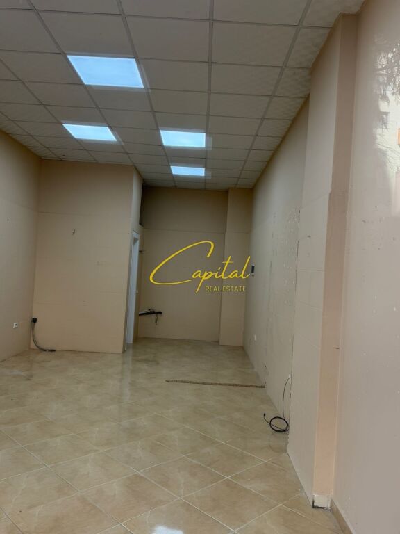 NEGOZIO IN AFFITTO 40 M2 ASTIR 30.000 LEKE