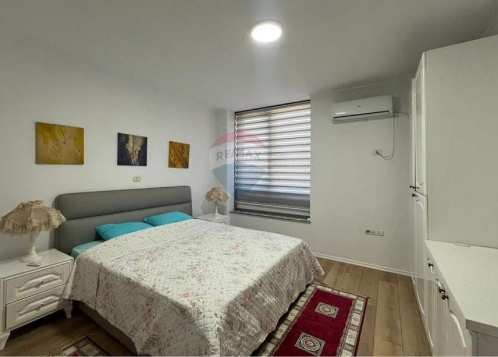 AFFITTASI APPARTAMENTO IN CENTRO. ID: 530281057-72