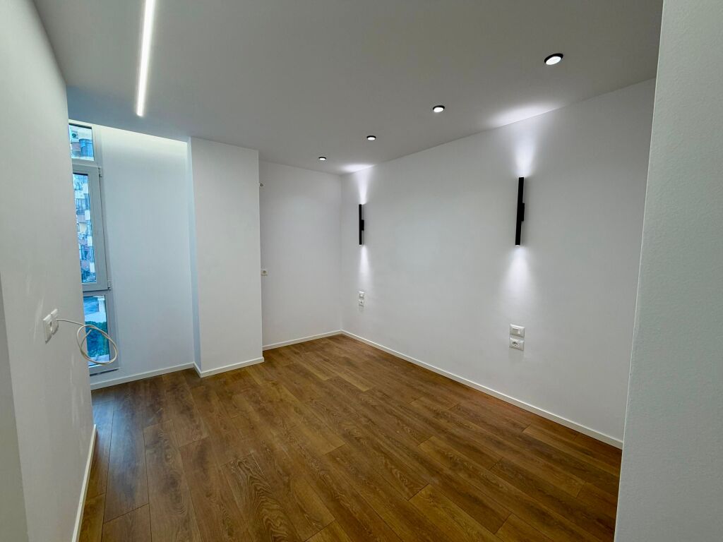 📣 VENDESI Appartamento 1+1 📍 Vicino a 21-Dhjetorit ✨  