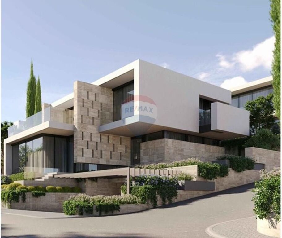 FARKE, CRYSTAL LAKE RESIDENCE, VILLAS FOR SALE