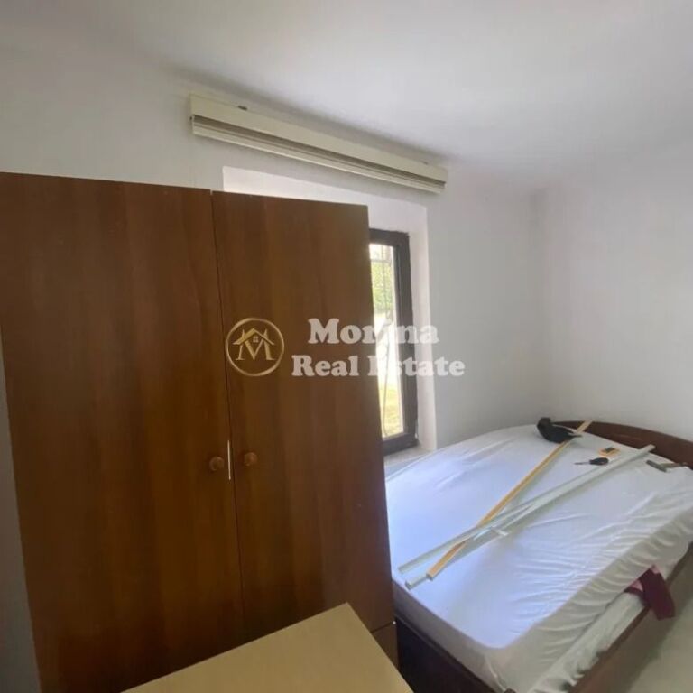 Qera | Shtëpi private 1 + 1 | Medreseja | 300 €/muaj