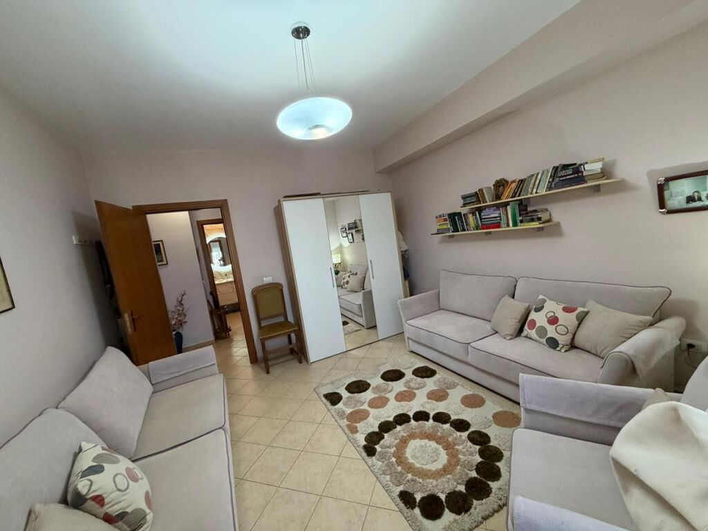 🏡 2+1 for rent – 📍 Opposite At Luigji Monti Clinic, Kavaja St.💶 700 €/month