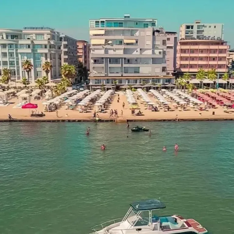 🏡 Apartament 2+1+2 për Shitje –📍 Rruga Pavaresia Durrës