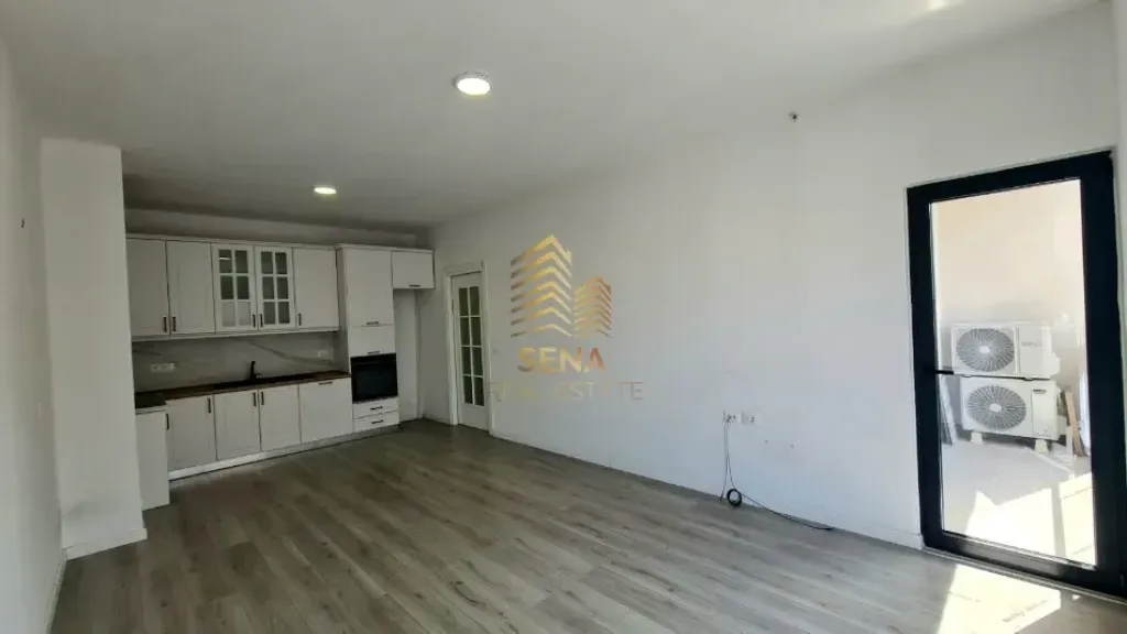 Affitto, Appartamento 1+1+balcone, Complesso Erli, 45.000 Leke/mese