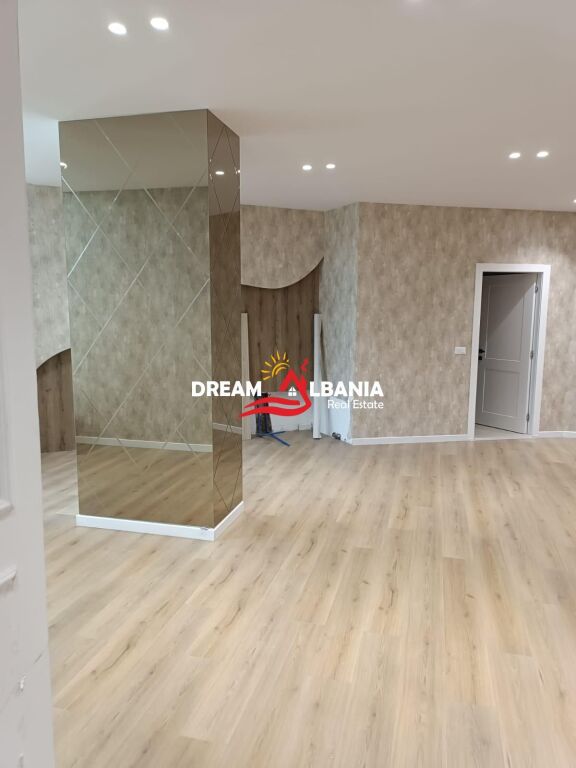  Ambient Biznesi në Astir prane pastiçeri “Nela 5” ( ID 42611419 )