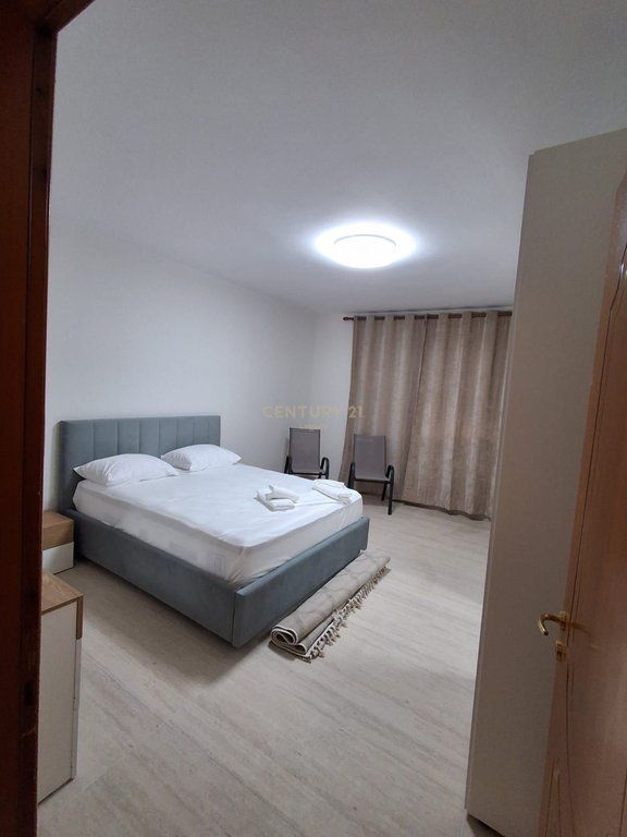 Modern 2+1 apartment for rent Stadium, in Vlora