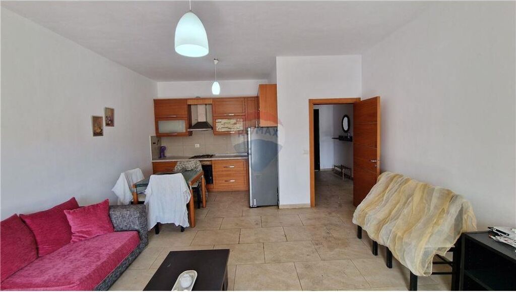 🏡 Apartament 2+1+2 në shitje në Bulevardi Ismail Qemali