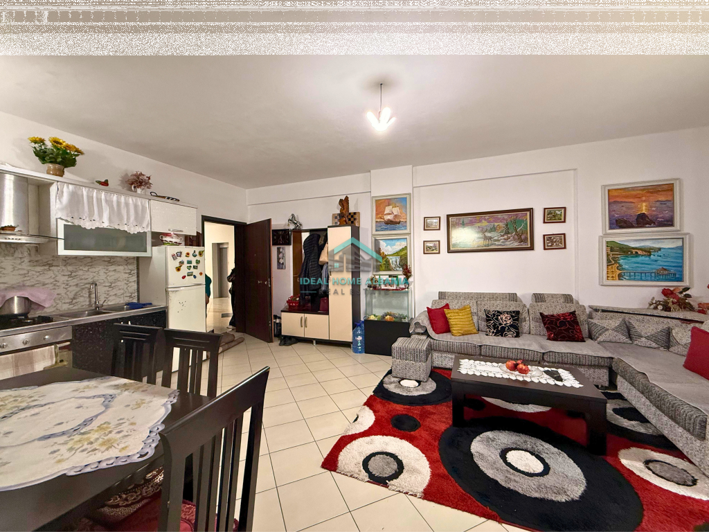 SHITET APARTAMENT 2+1 – ISH KOMBINATI, VLORË