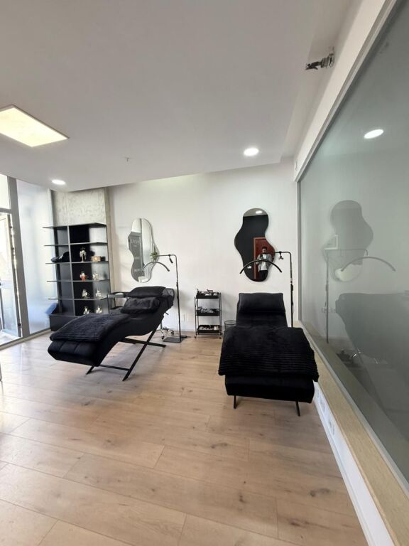 BUSINESS PREMISES FOR RENT IN BLLOK