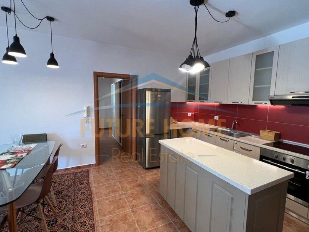 Affitto, Appartamento 2+1+2, Via Kavaja