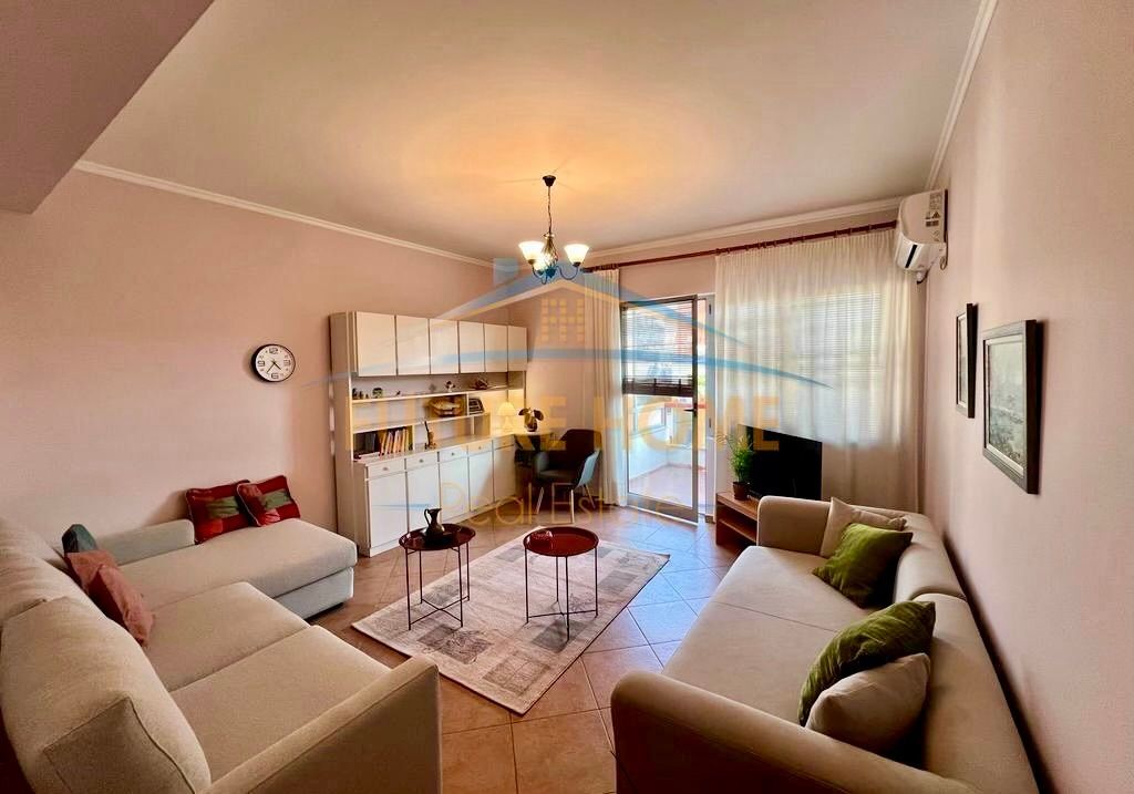 ⚽ 2+1 for Rent at "Dinamo" Stadium – Separate Kitchen &amp; Parking! 🚗