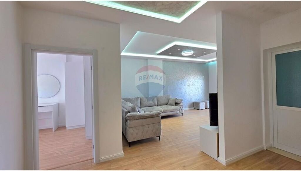 🌊 Appartamento 2+1+2 in vendita a Lungomare – Vista Mare