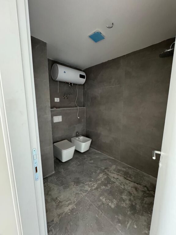 2+1, all'accesso Tirana al bolv oil alla dogana, 188 milioni di lek, in fase di ipoteca