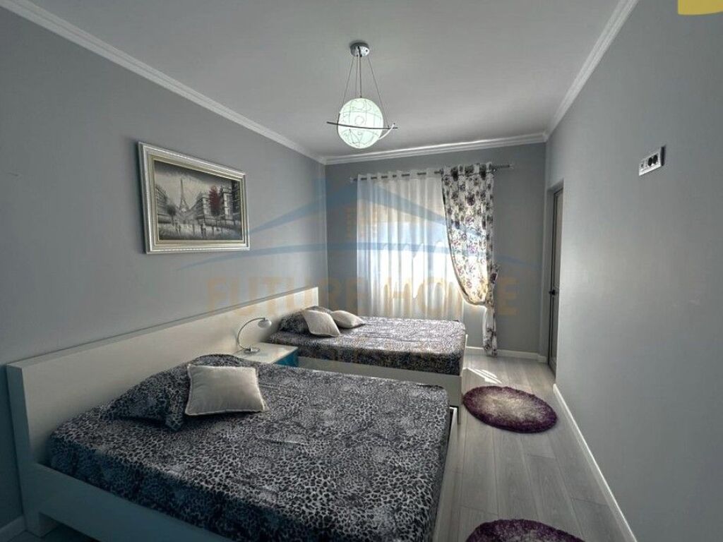 Shitet, Apartament 2+1, Yzberisht