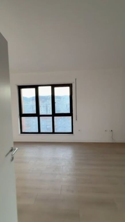 🏡 3+1+2 për shitje – Komuna e Parisit