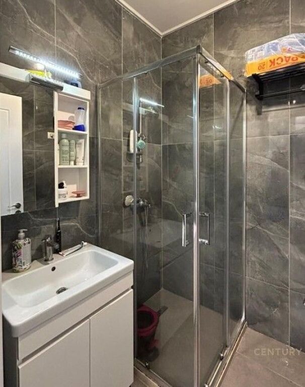 We sell 1+1 apartment with parking space in Kinostudio