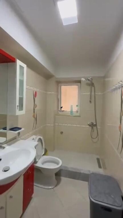 APARTAMENT ME QERA 3+1 PAZARI I RI 80.000 LEKE FH-68485