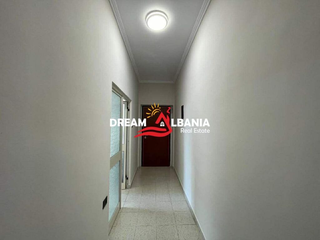 Office space in the center near Taiwan in Tirana (ID 42611422)