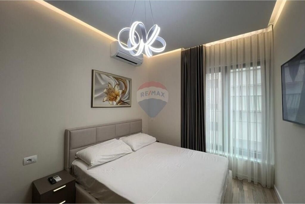 Apartment 1+1, Kosovo Street