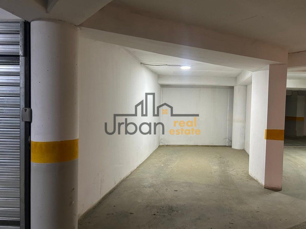 Shitet, Post Parking , Kompleksi Turdiu, Tiranë - 20,000€ | 20 m²