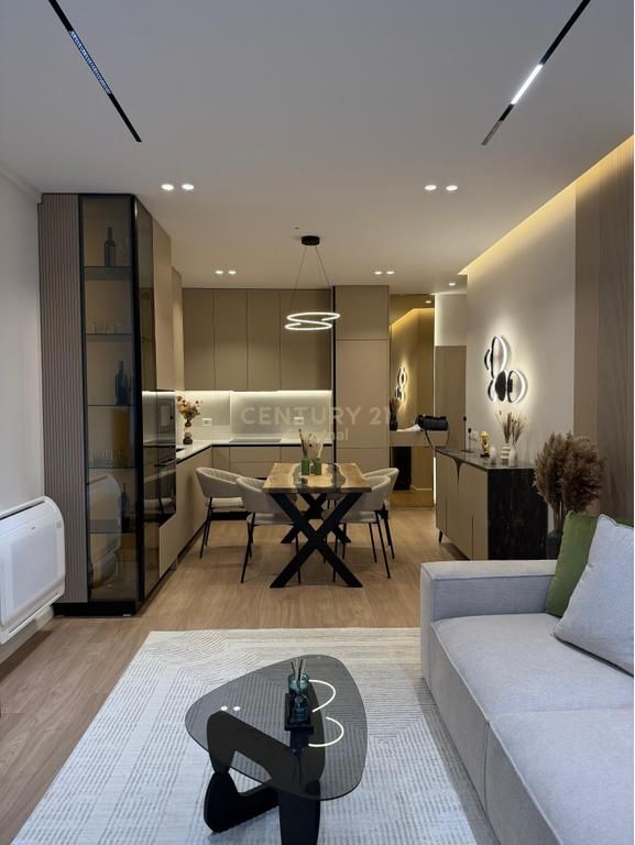 Apartament luksoz 2+1 per shitje tek Golden Tower, Mine Peza