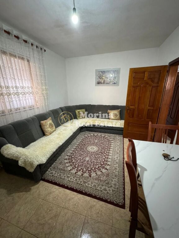 Qera | Shtëpi private 2 + 1 | Rruga Besa | 400 €/muaj