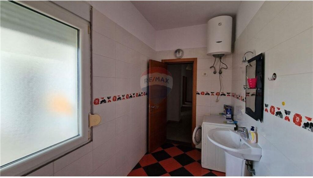 🏡 Apartament 2+1+2 në shitje në Bulevardi Ismail Qemali