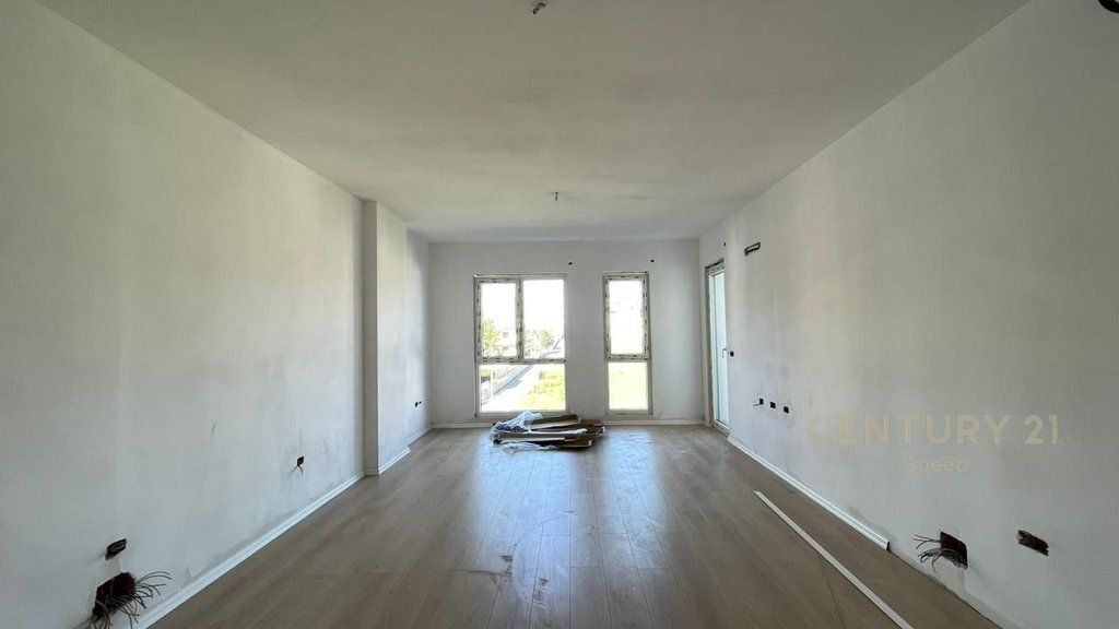 Shitet apartament 2+1 në zonën e Paskuqanit!