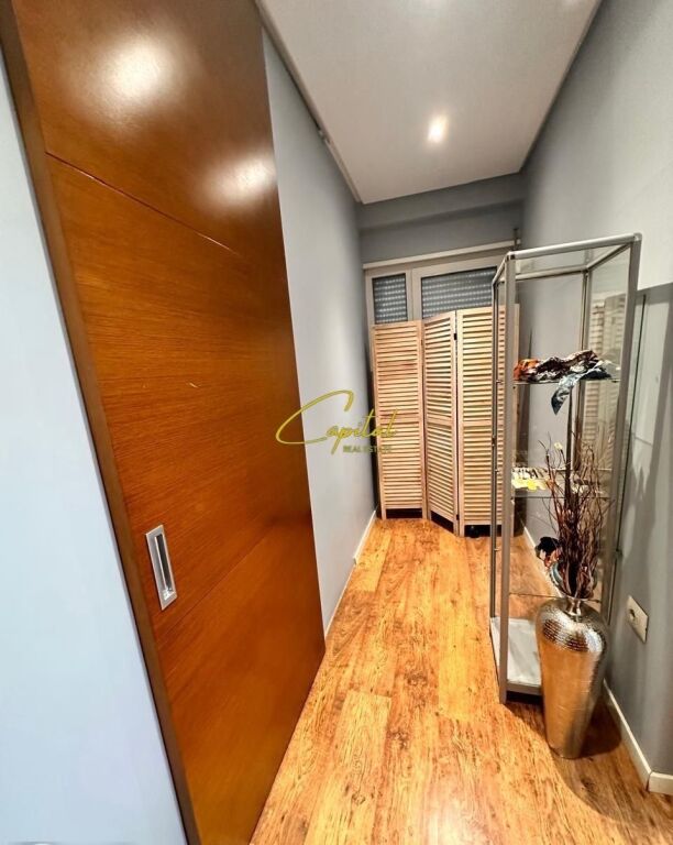 AMBIENT BIZNESI ME QIRA 100 M2 DON BOSKO 1.500 EURO