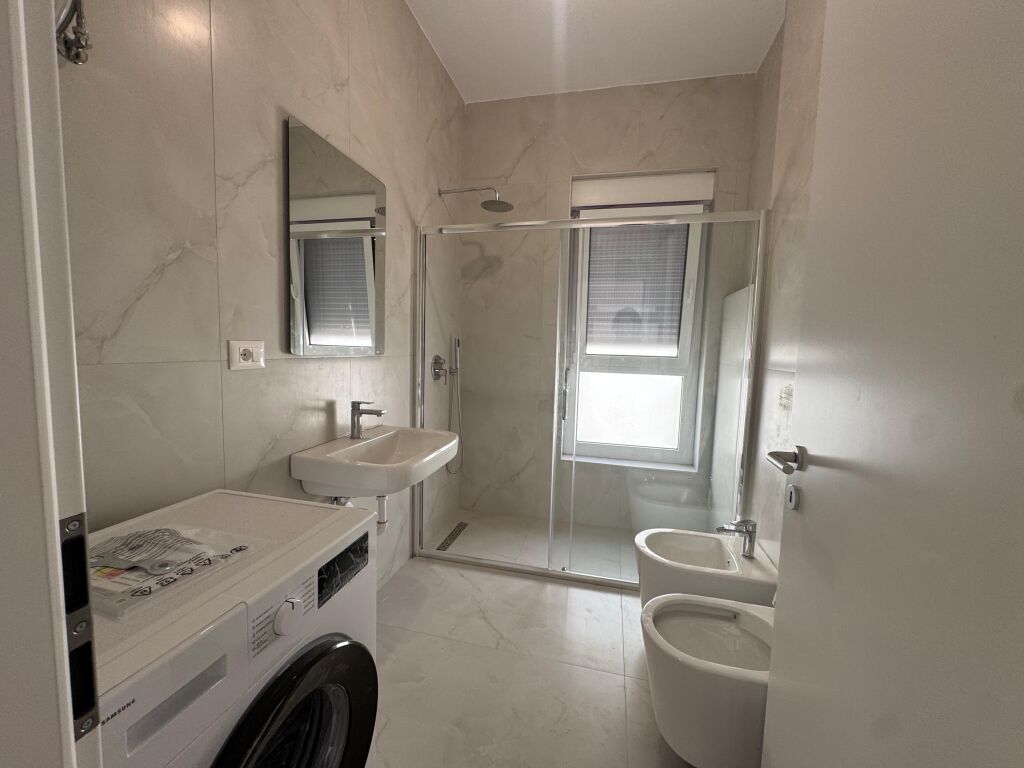 Affittasi 2+1 nel Complesso Mangalem/Ali Dem 🏷️50.000 Leke