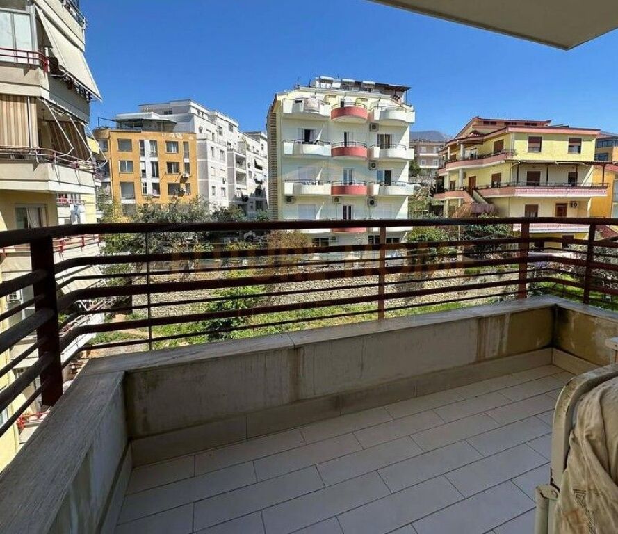 Rent, Apartment 1+1, Fresku