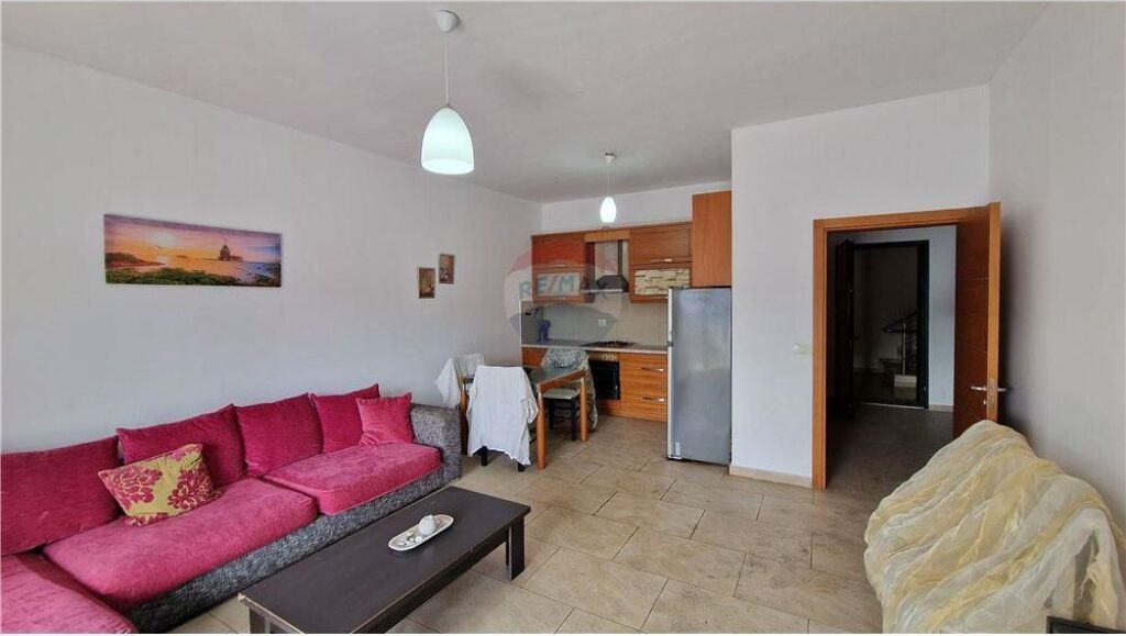 🏡 Apartament 2+1+2 në shitje në Bulevardi Ismail Qemali