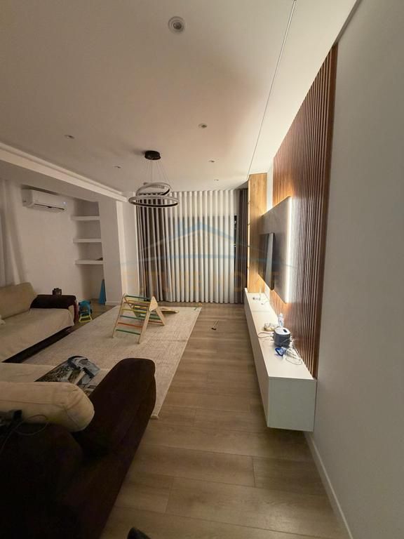 Rent, Apartment 2+1+2+ Parking Space, Residence "Kodra e Diellit", Tirana