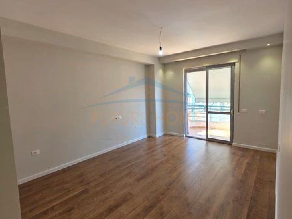 For sale, Apartment 2+1+2, Deliu Restaurant, Fresk.