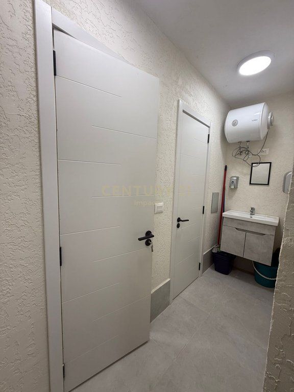 ZYRE PER QIRA TE MOZAIKU I TIRANES!